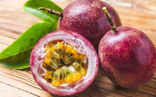 Fresh Passion Fruit